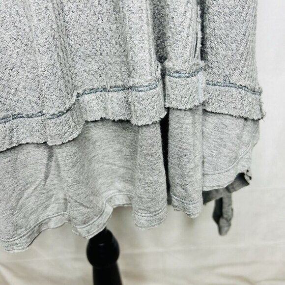 Free People We The Free Gray Long Sleeve Thermal Waffle Knit Top Sz XS - Picture 4 of 10